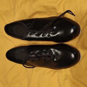 Black tap shoes